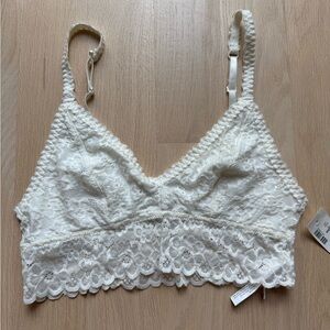 Aeropostale Aero Everyday Lace Bralette Size Large NEW